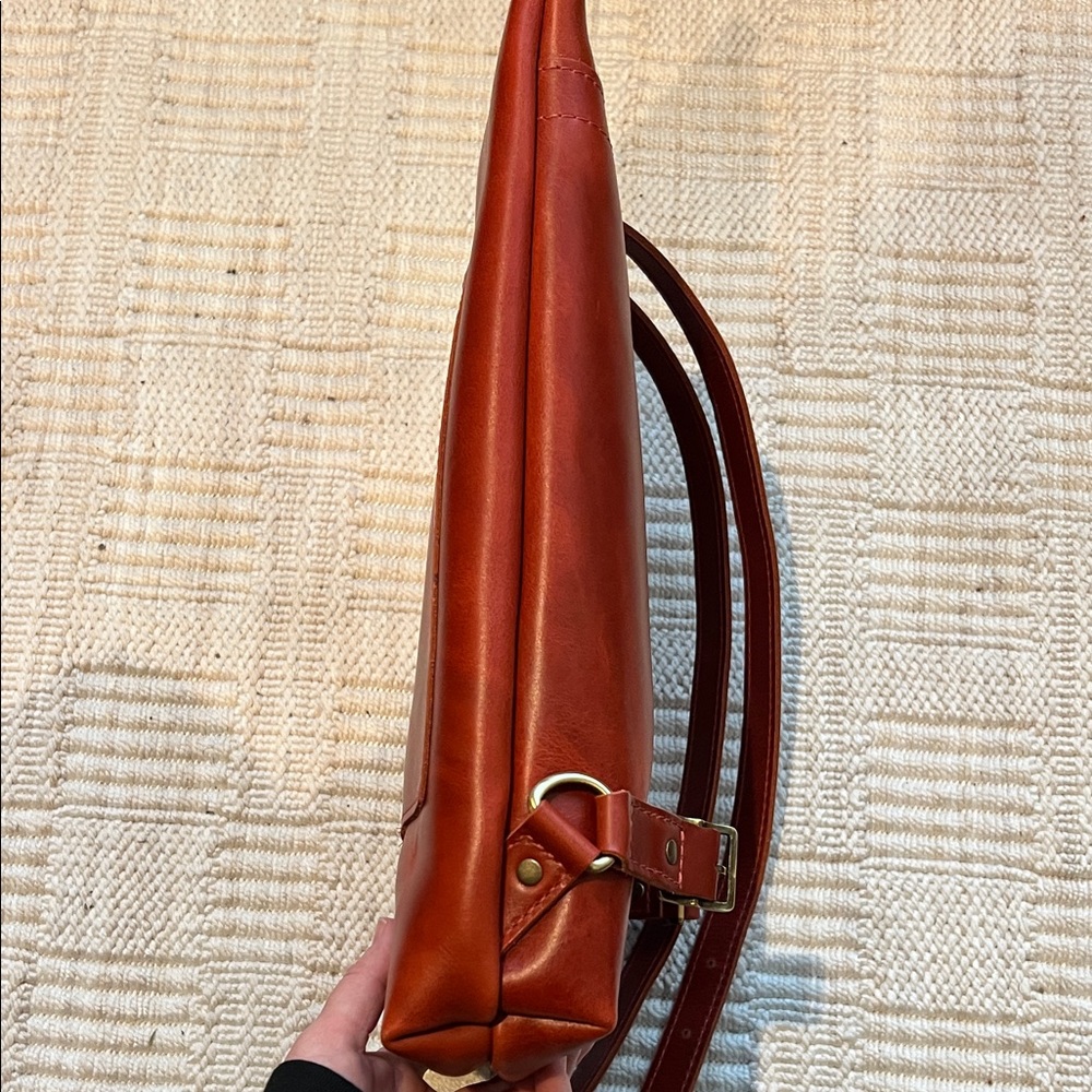 Beautiful Rosso Portland Leather Goods Laptop Backpack - Picture 7 of 9